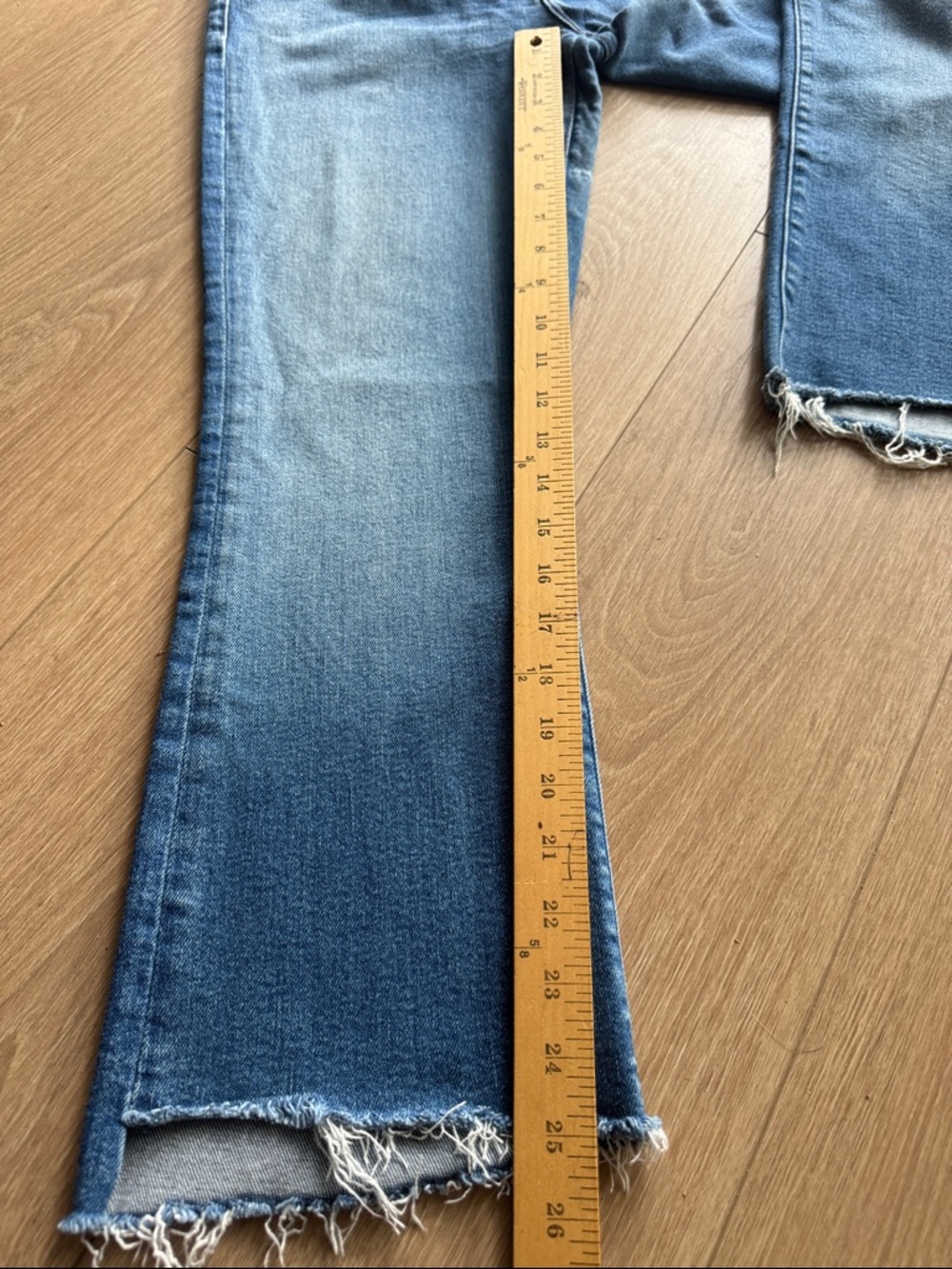 MOTHER The Insider Crop Step Fray Work Hard Play Hard Size 30 - Picture 14 of 14